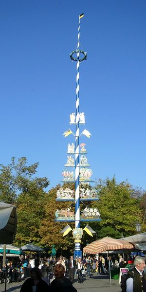 Maibaum.jpg