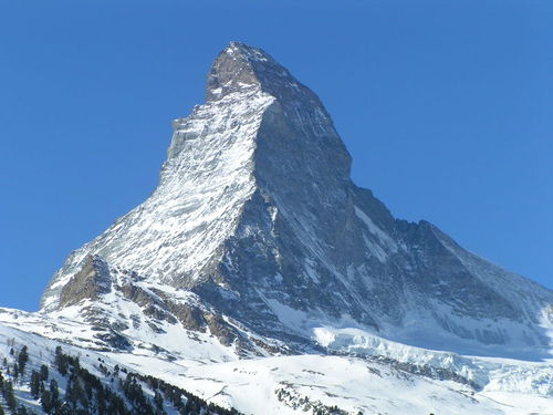 Knatterhorn Pyramide.jpg